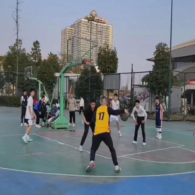 年轻运动员复出引发关注的最新动态